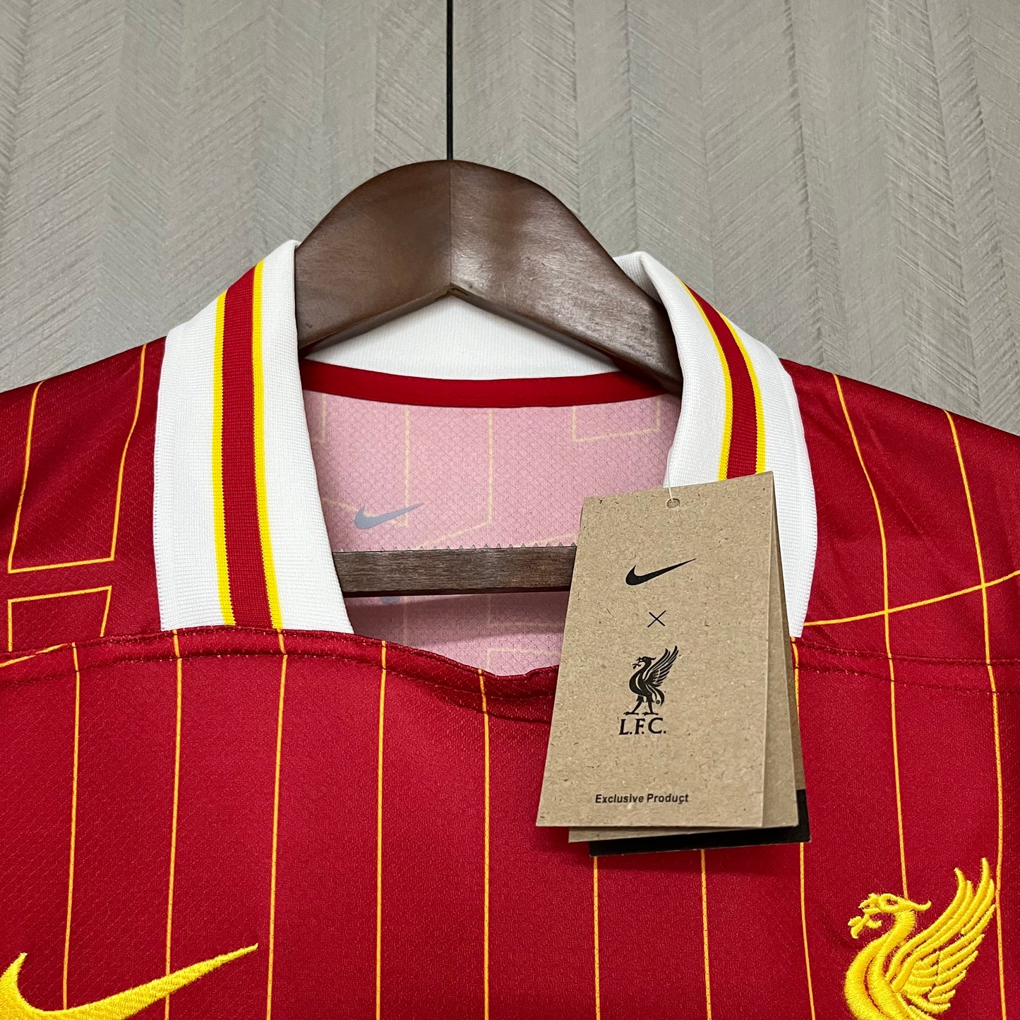 Liverpool Home - 24/25