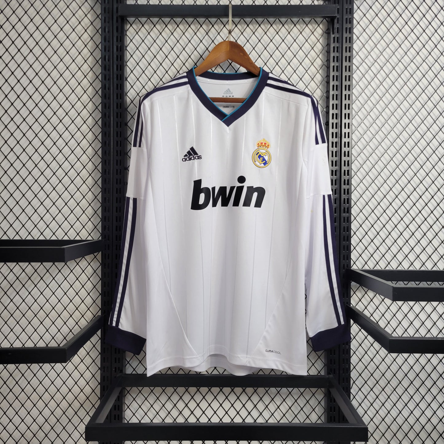 Real Madrid Retro Long Sleeve - 12/13