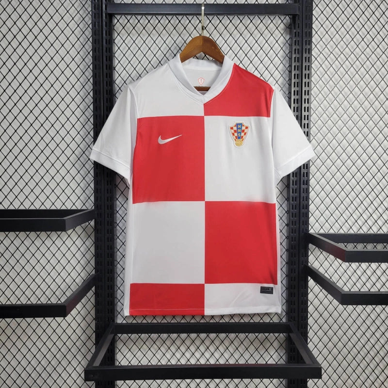 Croatia Home - 24/25