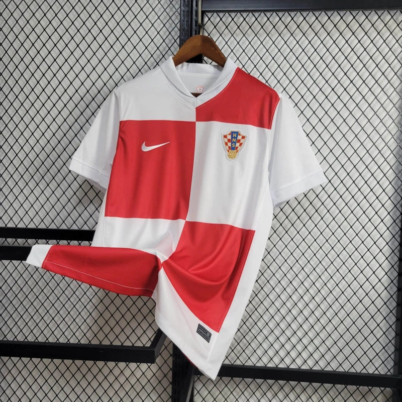 Croatia Home - 24/25