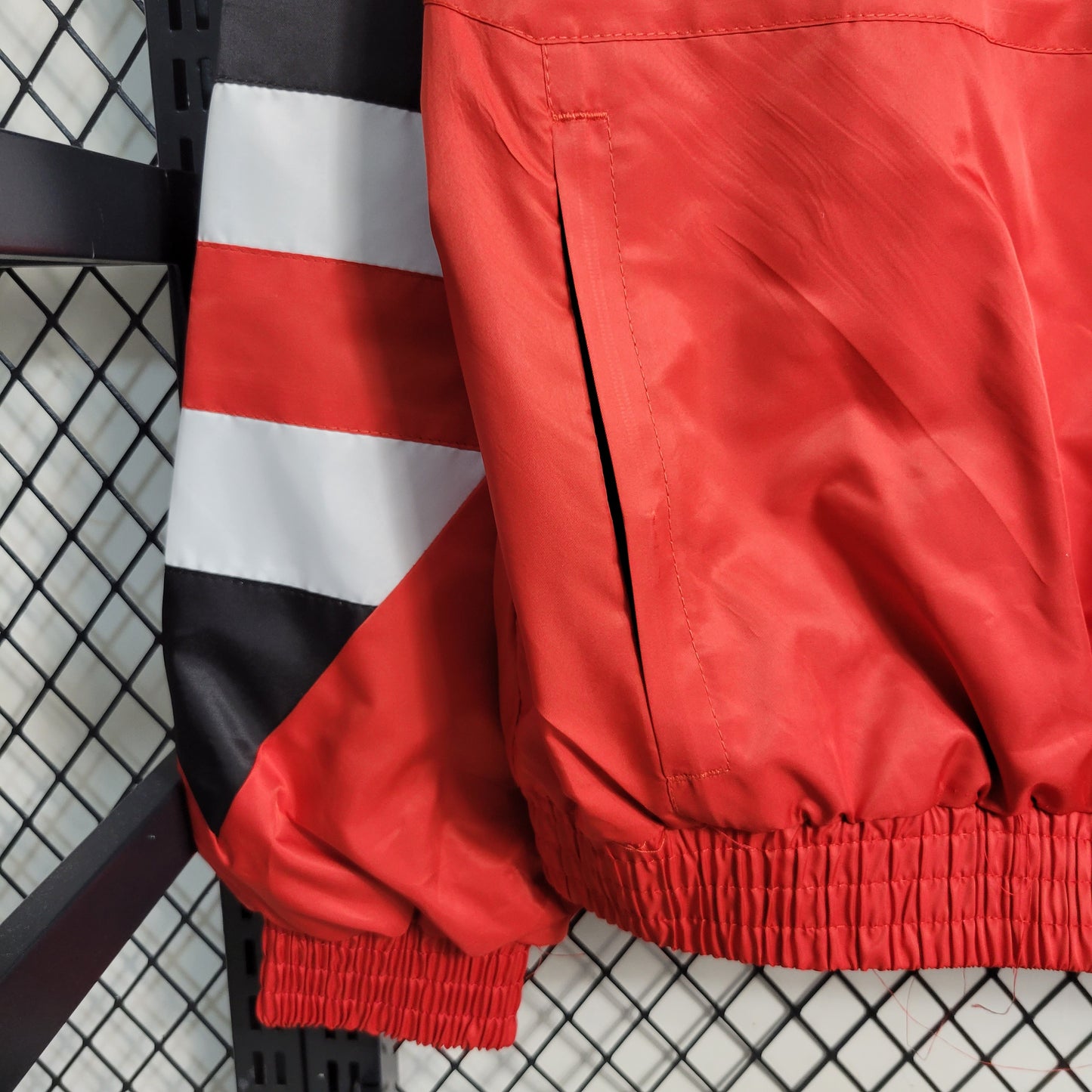 Real Madrid WindBreaker Red
